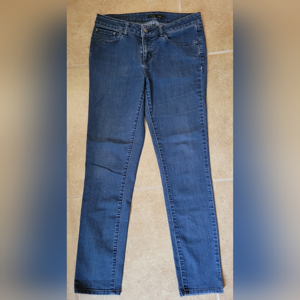 Prana brand jeans! Cute, soft, and comfy!